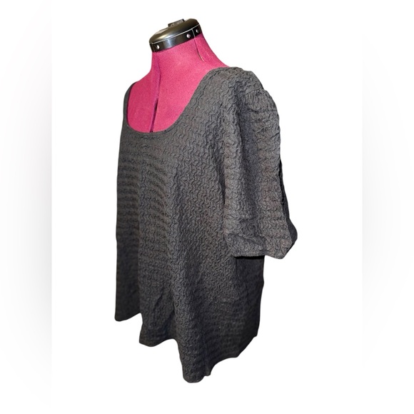 Maurice’s Textured Short Sleeve Blouse 3X NWOT - Picture 4 of 9